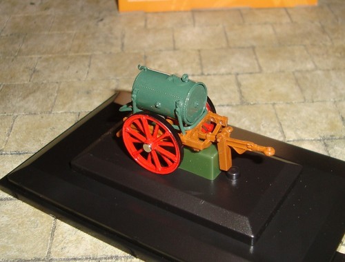 Water bowser green 1 - water,