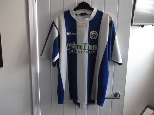 Huddersfield town home - huddersfield,