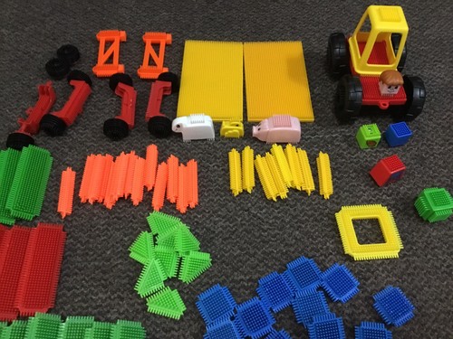 Stickle bricks bristle - stickle,
