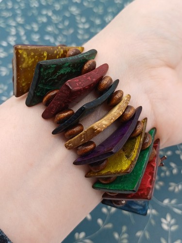 Stunning unusual multicoloured - stunning,