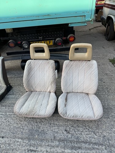 T25 autosleeper front seats - t25,