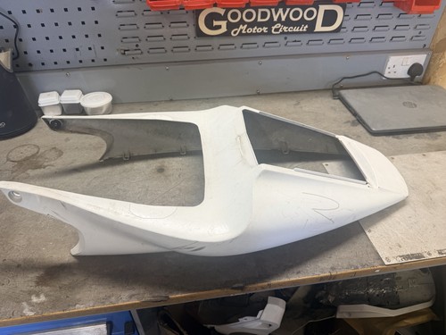 Yamaha 4xv rear - rear, tail