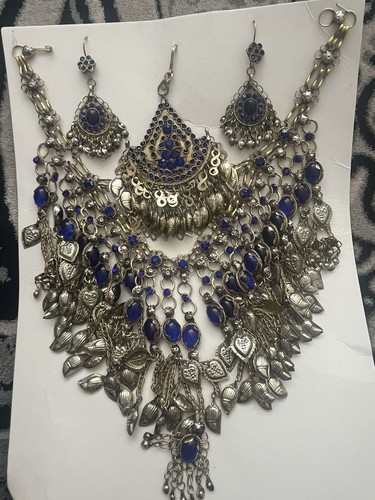 Woman afghan antique jewellery - woman,