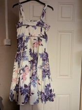 Dickens & Jones White with