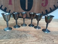 Small Silver Coloured Metal