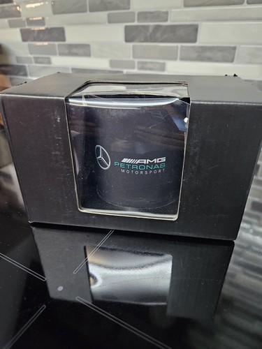 Mercedes benz amg petronas - amg,