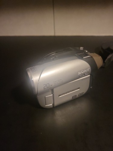 Sony dcr dvd202e dvd handycam - dcr-dvd202e,