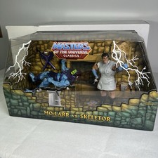 Masters of the Universe Classics 'Mo-Larr vs Skeletor' MOTU Action Figures BNIB