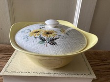 J & G MEAKIN SOL 'Summertime' Yellow Bowl/ Tureen With Lid 391413. 