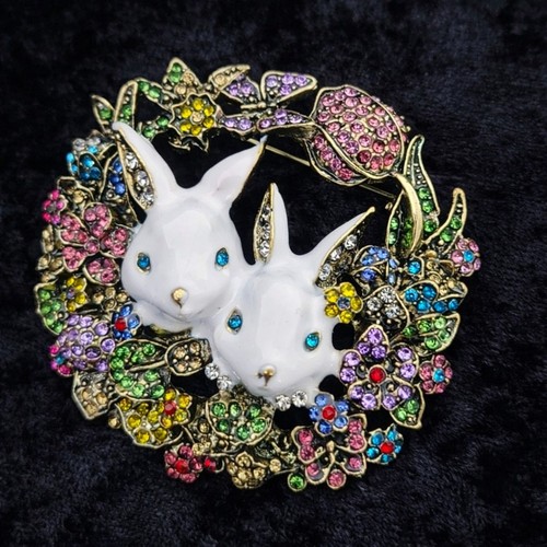 Large easter bunny - large,