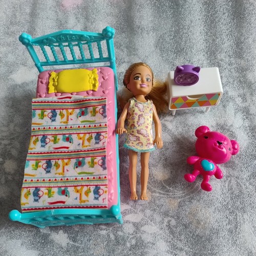 Barbie club chelsea trundle - barbie,