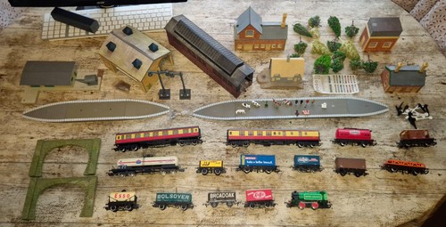 Hornby train set - job, lot