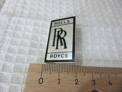 Rolls royce pin badge - rolls,