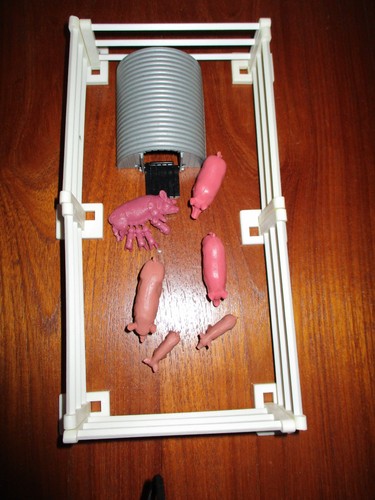 Britains pig sty - pig, pigs