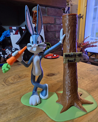 Bugs bunny looney - bugs,