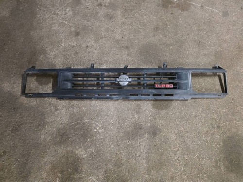 Nissan terrano 1990 front - nissan,