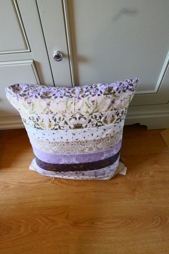 Inch cushion celtic - cushion,