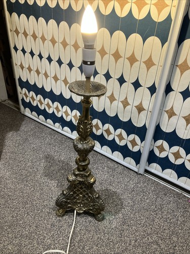 Vintage brass candlestick - brass,