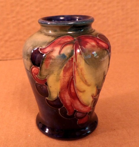 Vintage moorcroft leaf berry - vintage,