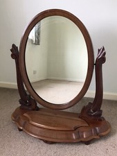 Victorian Walnut Dressing