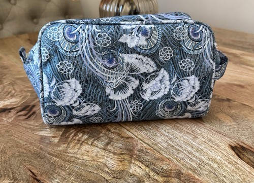 Liberty medium wash - liberty,