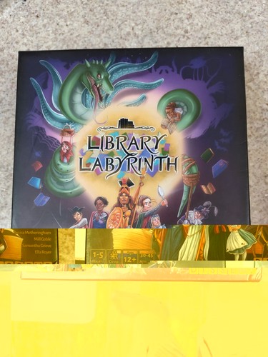 Library labyrinth board game - library,