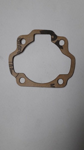 Suzuki cs50 base - base, part
