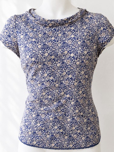 White stuff blue - blue, floral