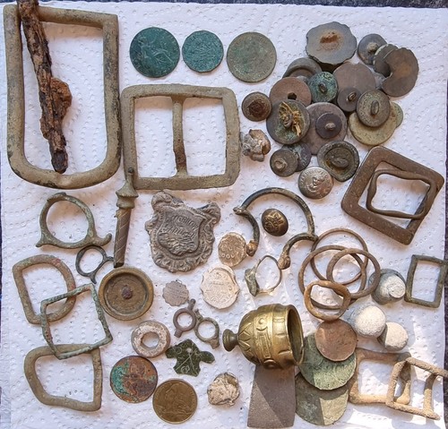 Metal detecting finds relics - finds,