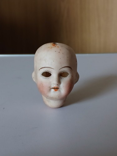 Dug small victorian dolls - small,