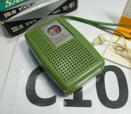 1960 satellite model - model, se-101