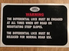 DEFENDER MILITARY LAND ROVER