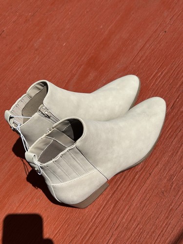 Chaps women 5 ankle - women’s, 8.5