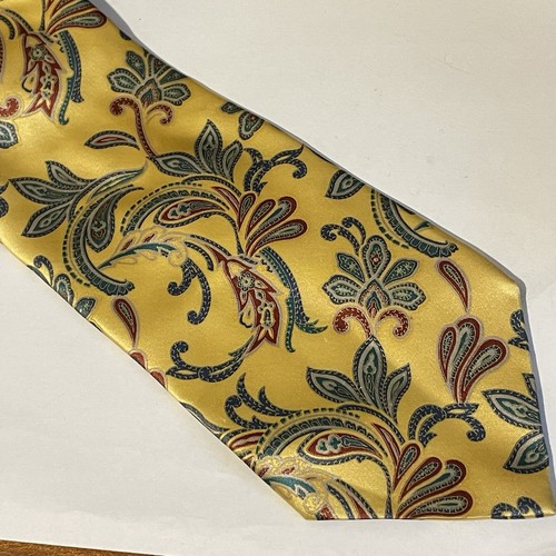 Vtg tie rack - rack, luca