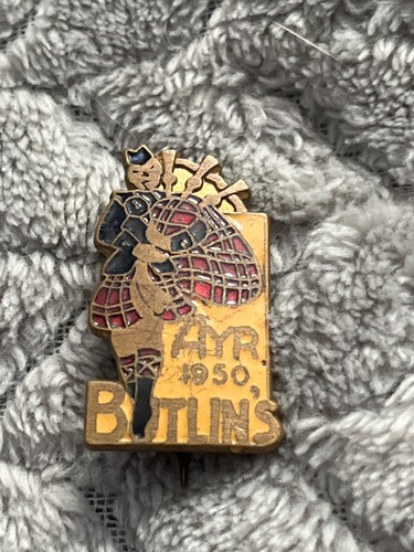 Butlins badge ayr - badge, holiday