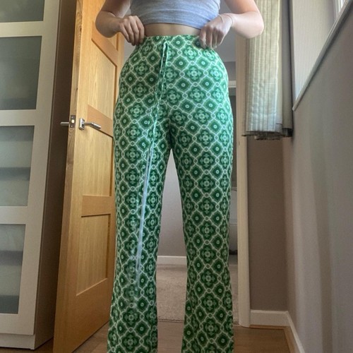 Bright green geometric funky