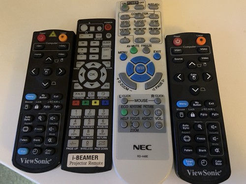 Projector remotes joblot - remotes, x4