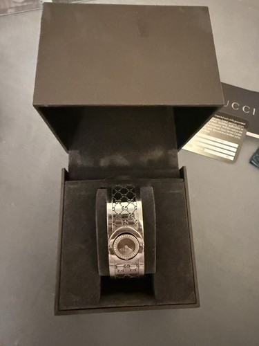 Gucci twirl ya112 bangle - twirl,