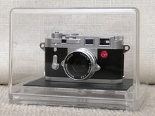 LEICA M3 EL film camera