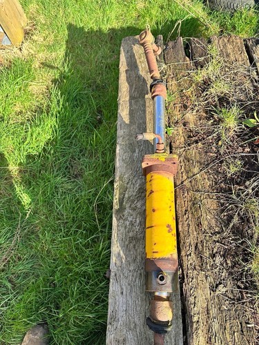 Hydraulic steering ram - hydraulic,