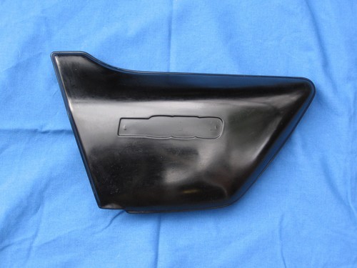 Z650 recessed badge side - recessed,