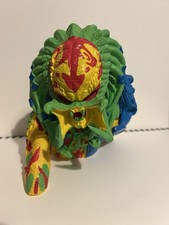 Diamond Select Predator