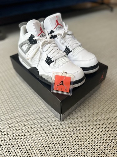 Pre owned original box - box, /