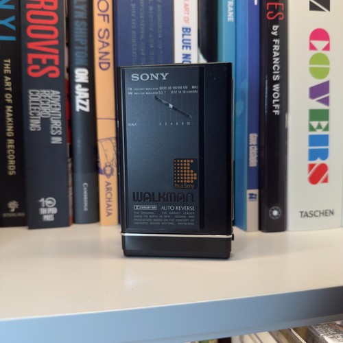 Sony f100iii black - sony, wm-f100iii