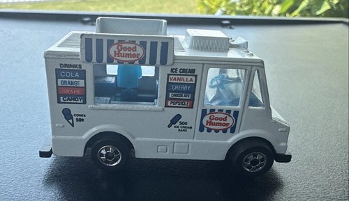 Vintage 1983 hot wheels white - vintage,