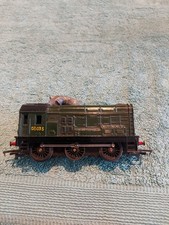 HORNBY/TRIANG  OO GAUGE  CLASS 08 DIESEL SHUNTER R152 LOCOMOTIVE