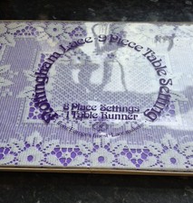 Nottingham Lace by Richards Table Runner & 8 Place Settings new in box