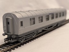 Hornby OO Gauge R872 Silver