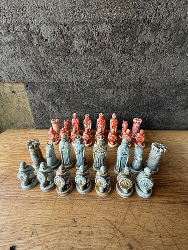 Very unusual incomplete chess - incomplete,