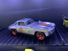 Hot Wheels 2025 ZAMAC Mercedes-Benz 300 SL Mint Loose Rare Classics